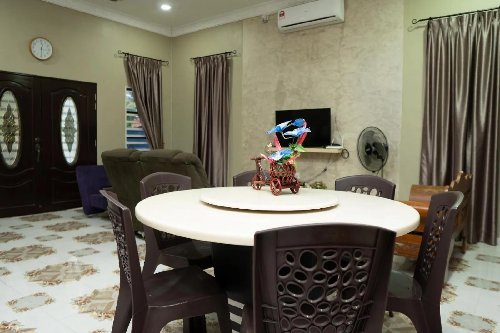 Kt'S Lake House Ipoh